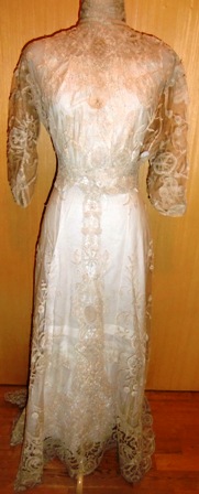 xxM475M ca 1910 Nice Brussel Lace Dress